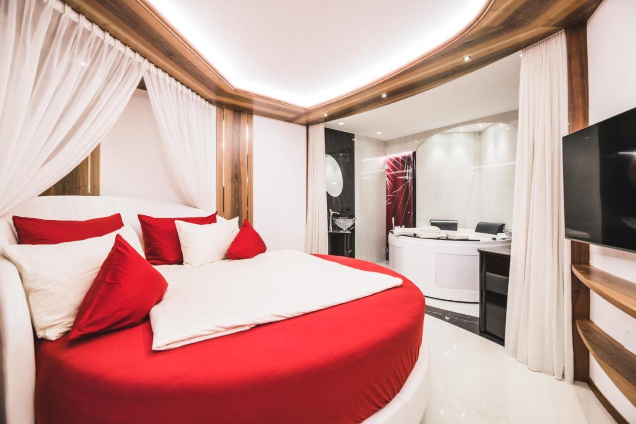 Apartments Villa Venezia Luxury Urtijëi Dış mekan fotoğraf